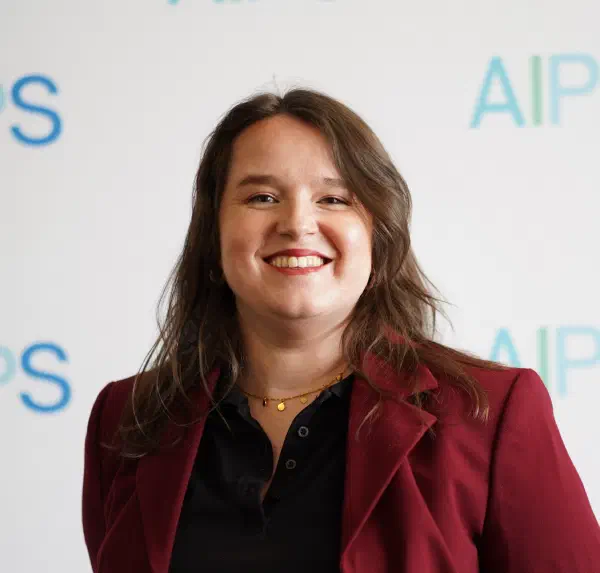 Dr Rebecca McElroy